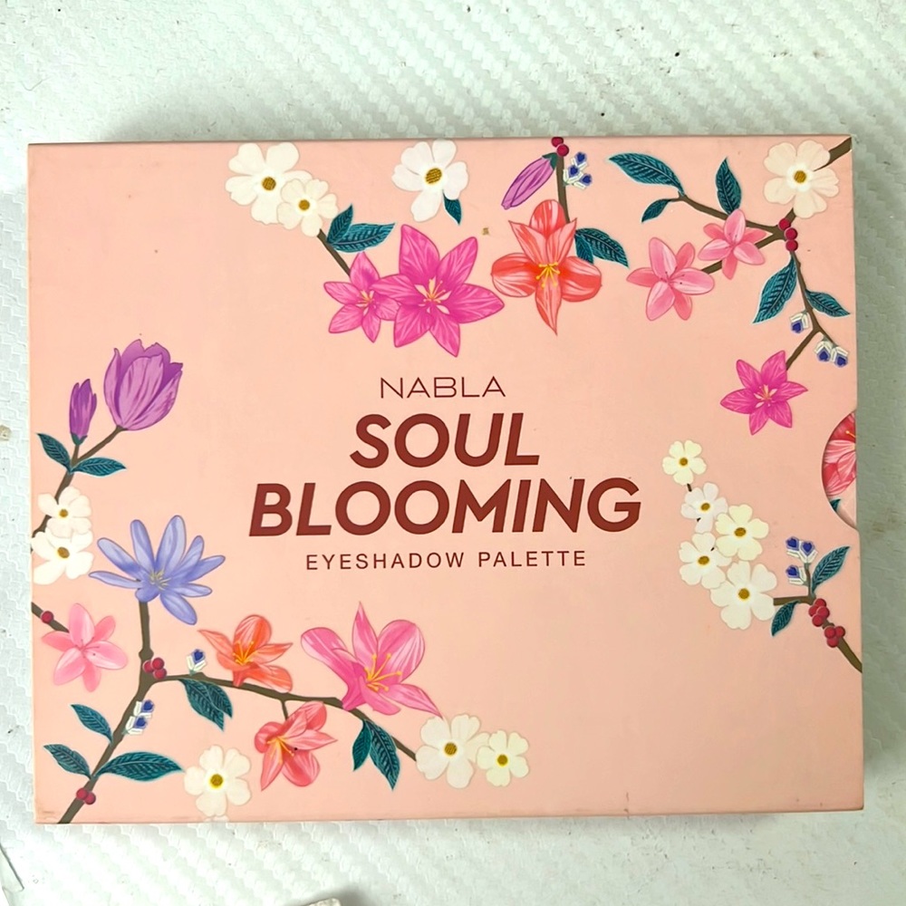 Nabla's Soul Blooming Eye Shadow Palette